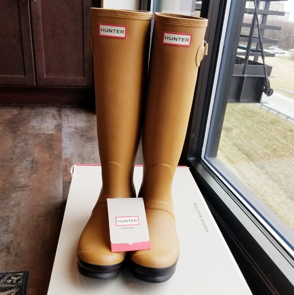 HUNTER Rain Boots